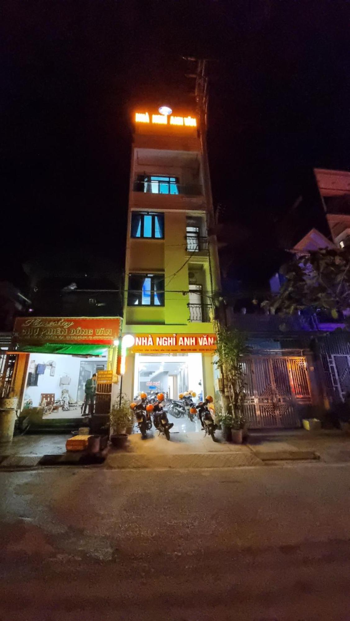 Nha Nghi Anh Van Донґван Екстер'єр фото